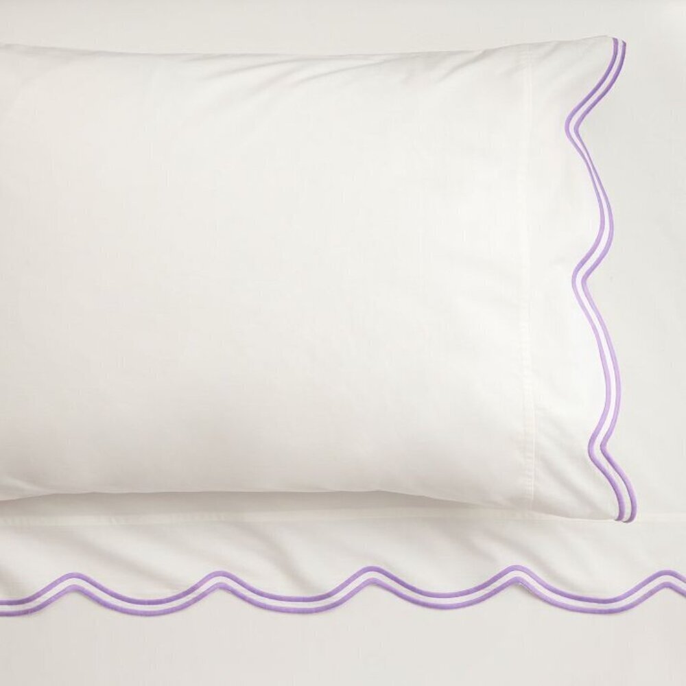 POTTERY BARN Teen LoveShackFancy Embroidered Scallop Sheet Set in Lavender NWT - Picture 2 of 5